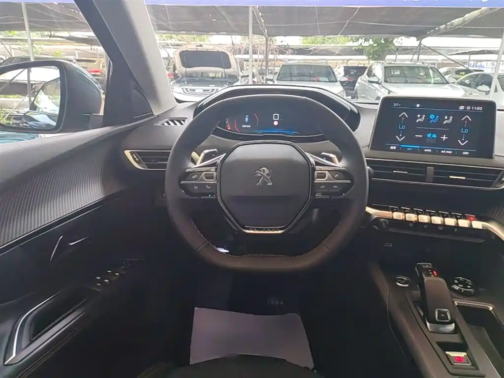Peugeot 5008 2017 380THP 5-Seat Elite Edition фото 11
