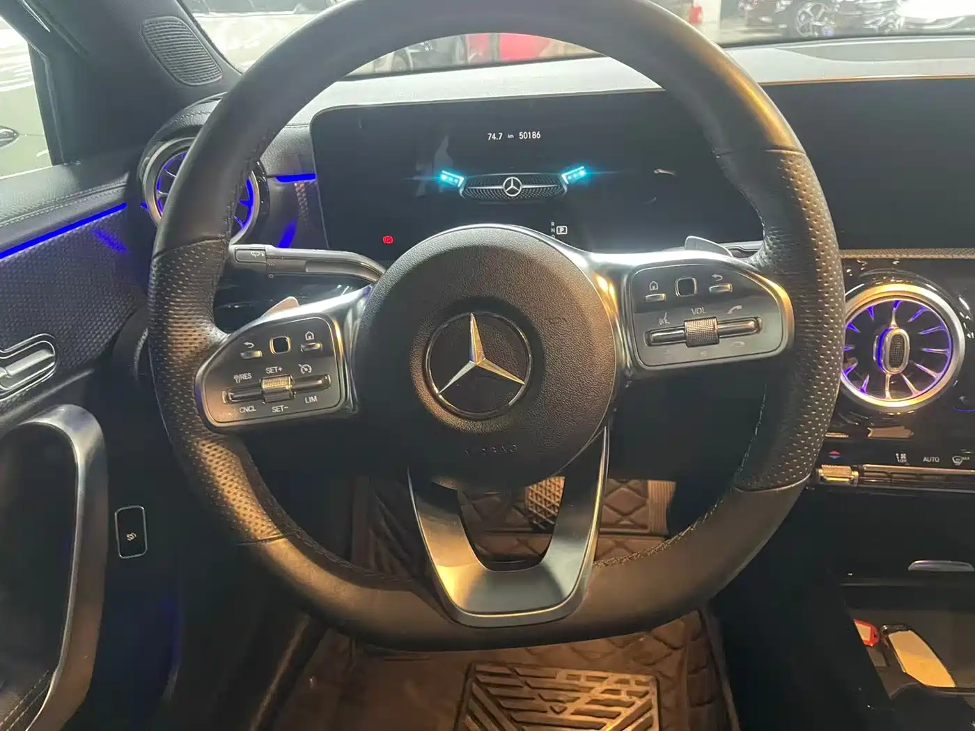 Mercedes-Benz A-Class 2020 A 200 L Sport Sedan фото 7