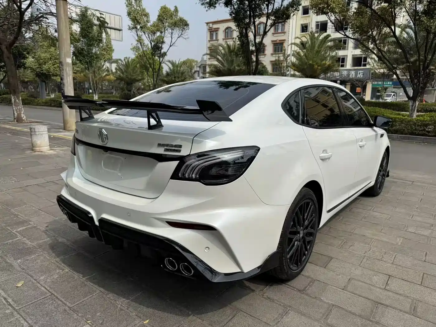 2025 MG MG6