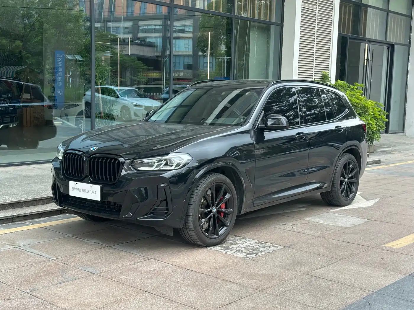 BMW X3 2023 xDrive30i Leading M Night Package