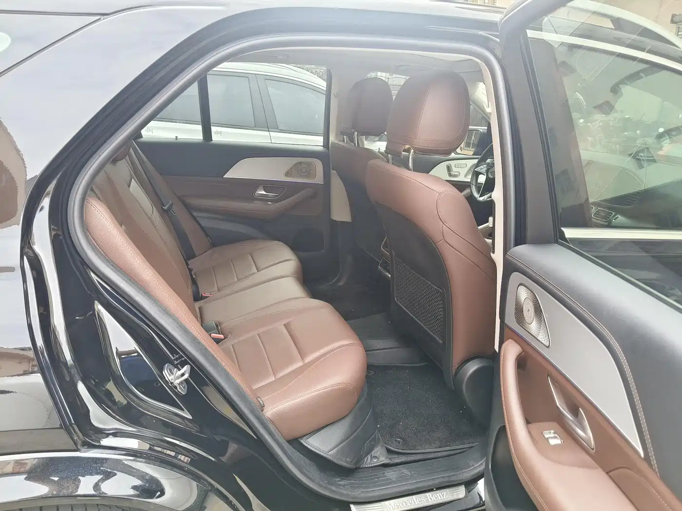 Фото 4 - Mercedes-Benz GLE
