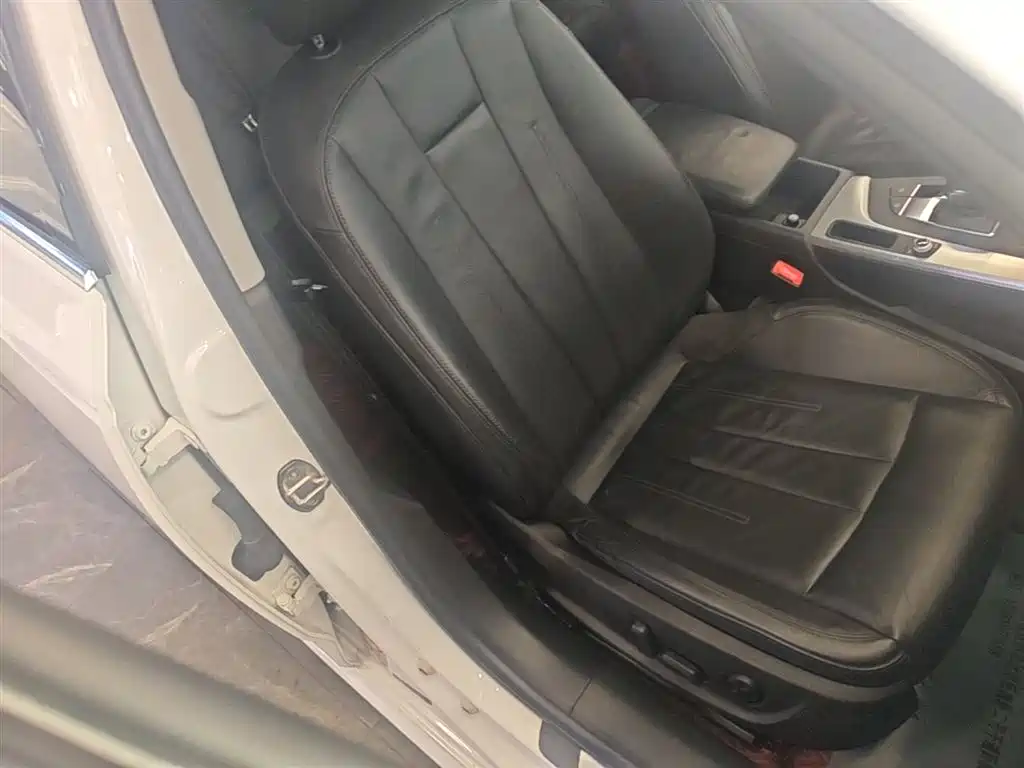 Audi A4L 2019 40 TFSI Fashion (China VI) фото 25