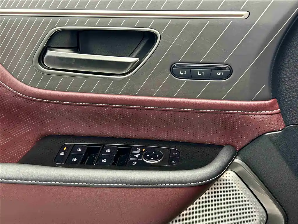 Infiniti QX80 2025 Autograph фото 18