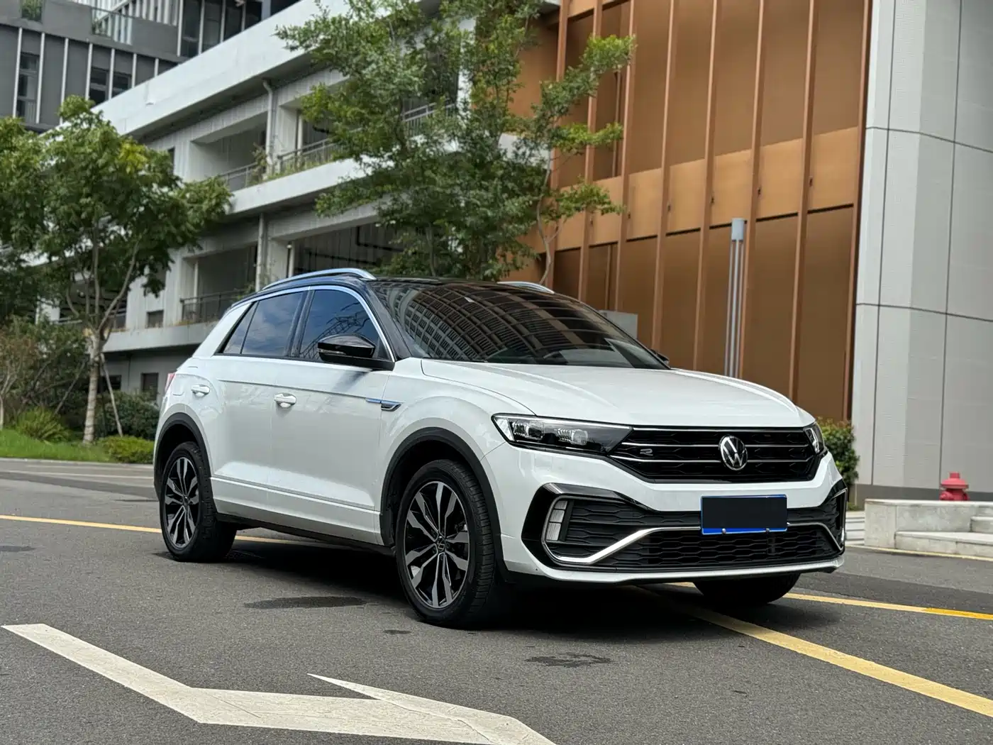 Volkswagen T-ROC 2022 280TSI DSG 2WD R-Line Pro PLUS фото 3