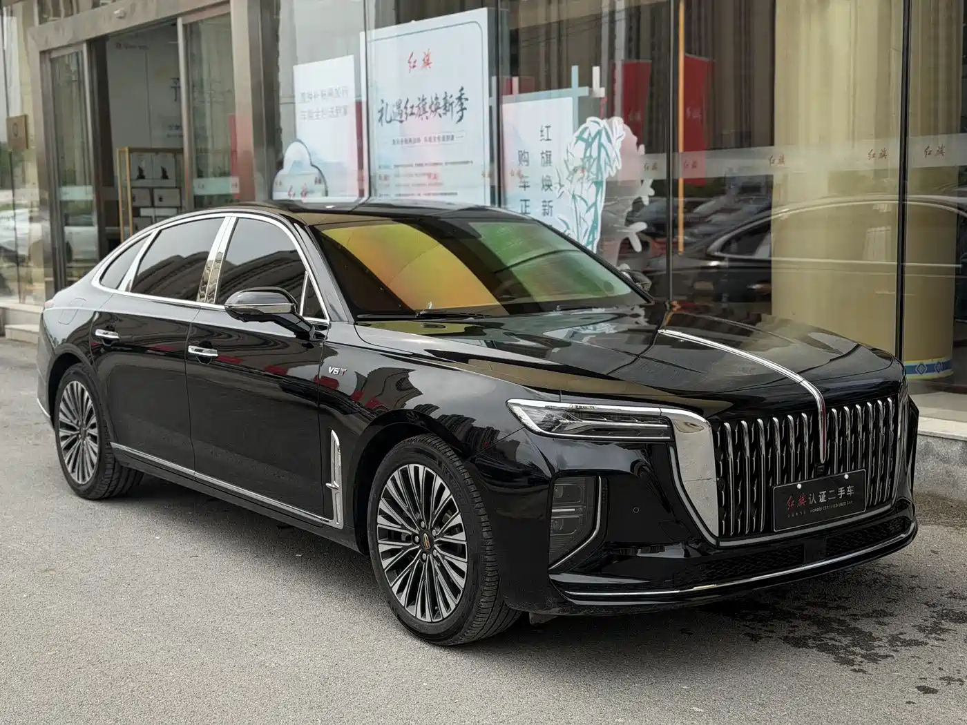 Hongqi H9 2024 2.0T Qi Enjoy Luxury Business Edition фото 2