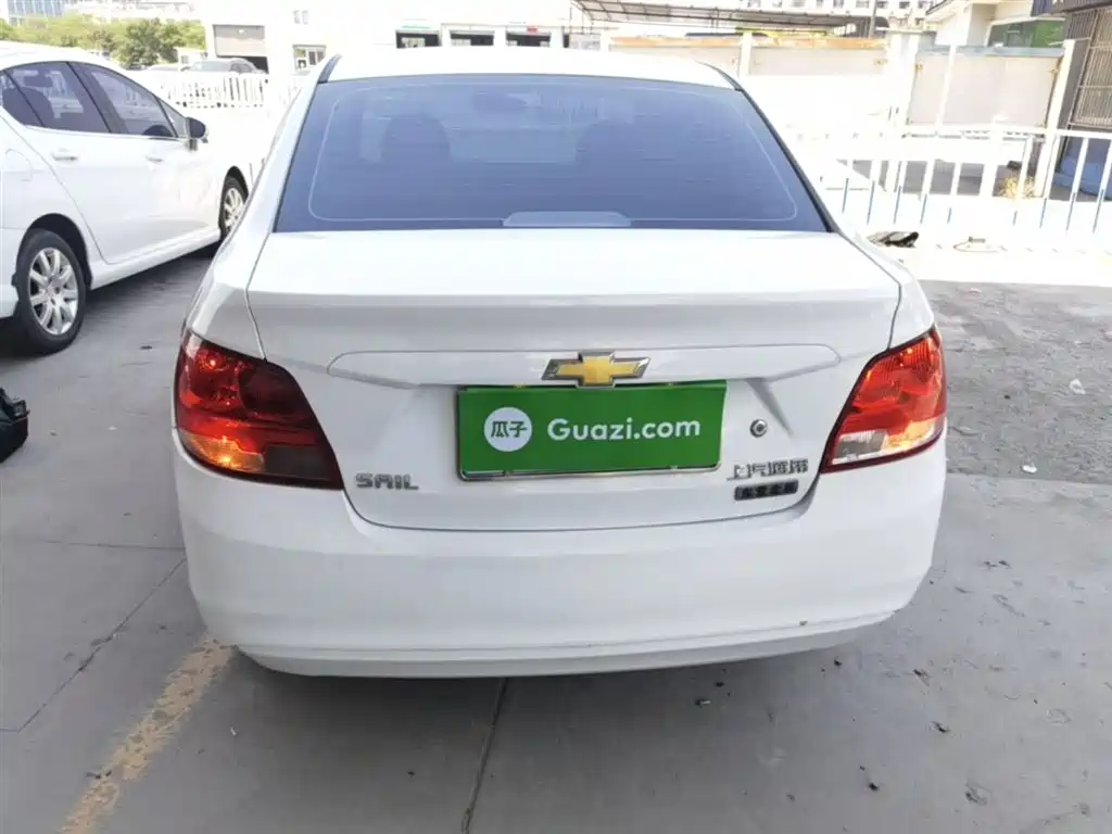 Chevrolet Sail 2018 Sail 3 1.3L AMT Ideal фото 6