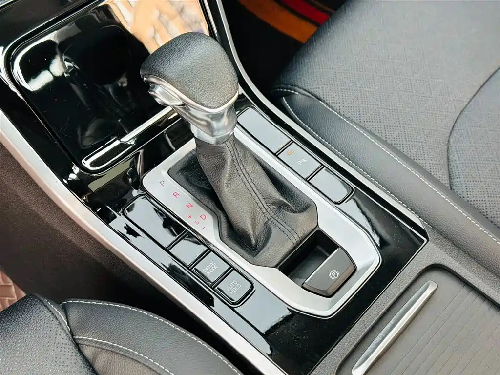 Kia K3 2021 1.5L CVT Refreshed Edition фото 19
