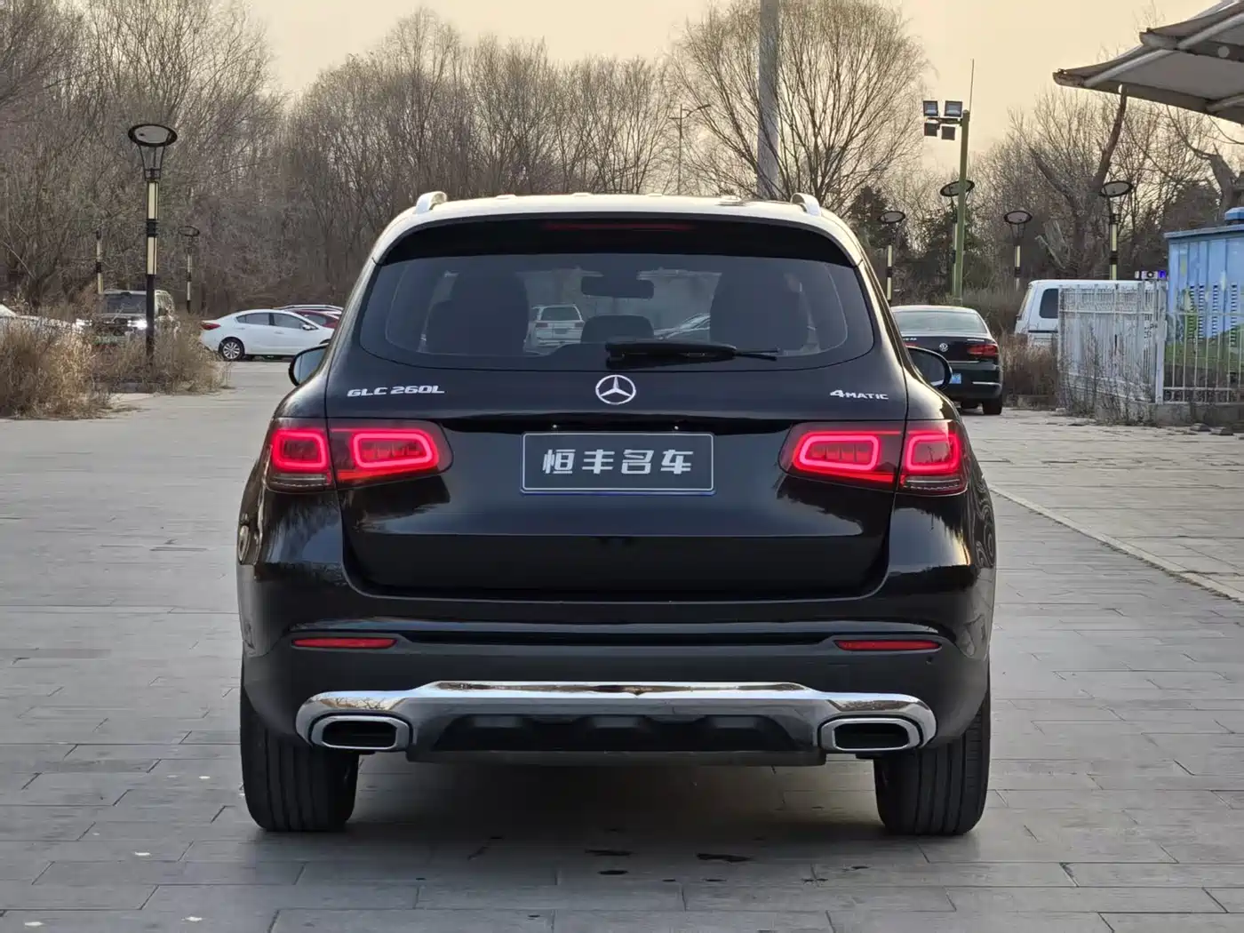 MERCEDES-BENZ GLC