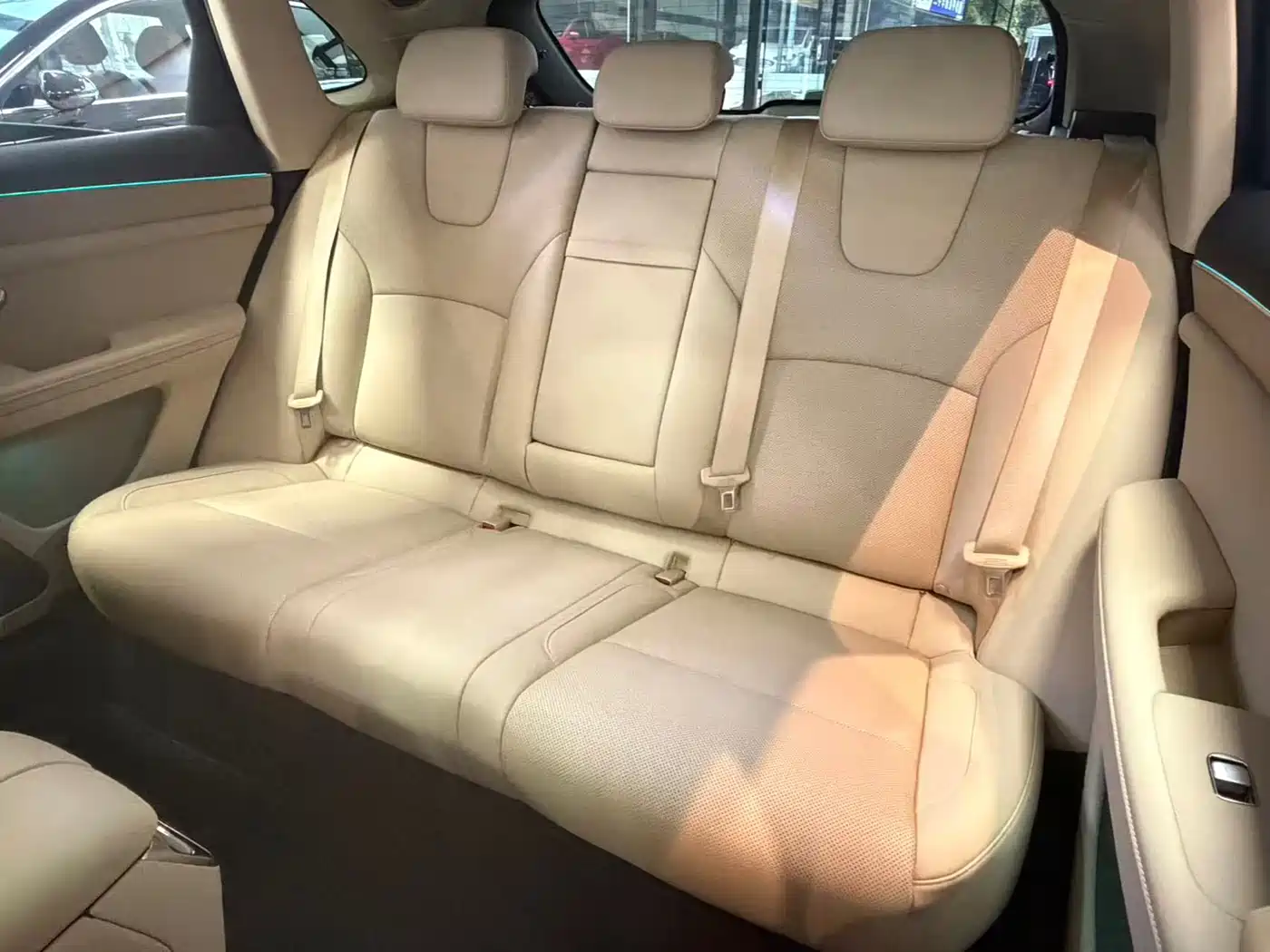 AITO Wenjie AITO M5 2025 Extended Range Ultra AWD фото 10