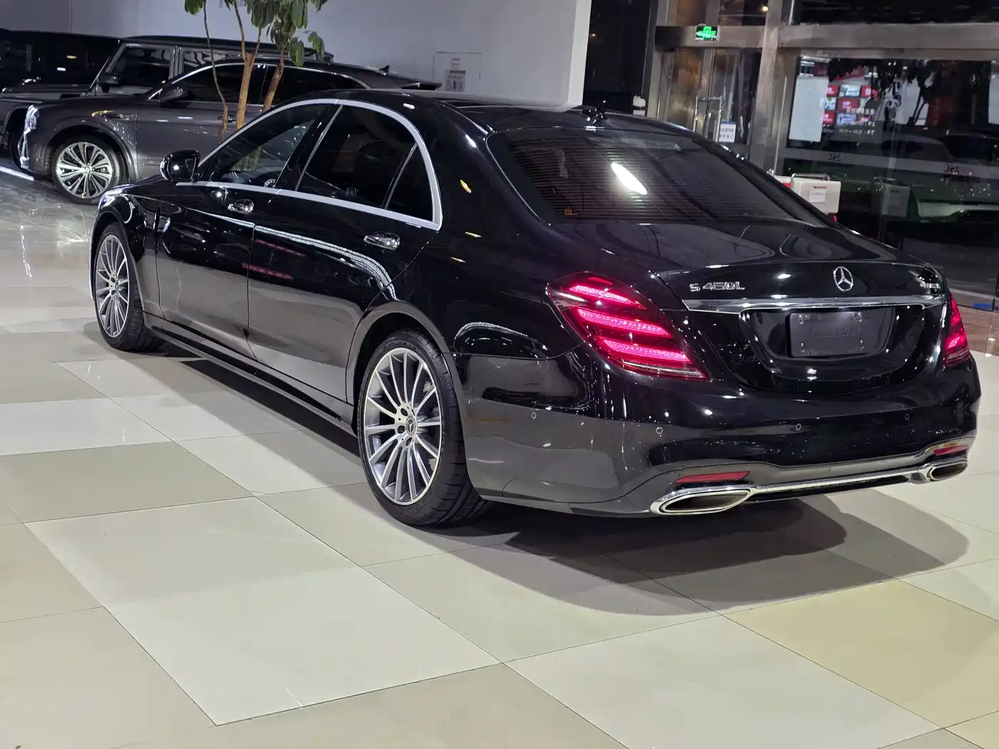 Mercedes-Benz S-Class 2019 S 450 L 4MATIC фото 4
