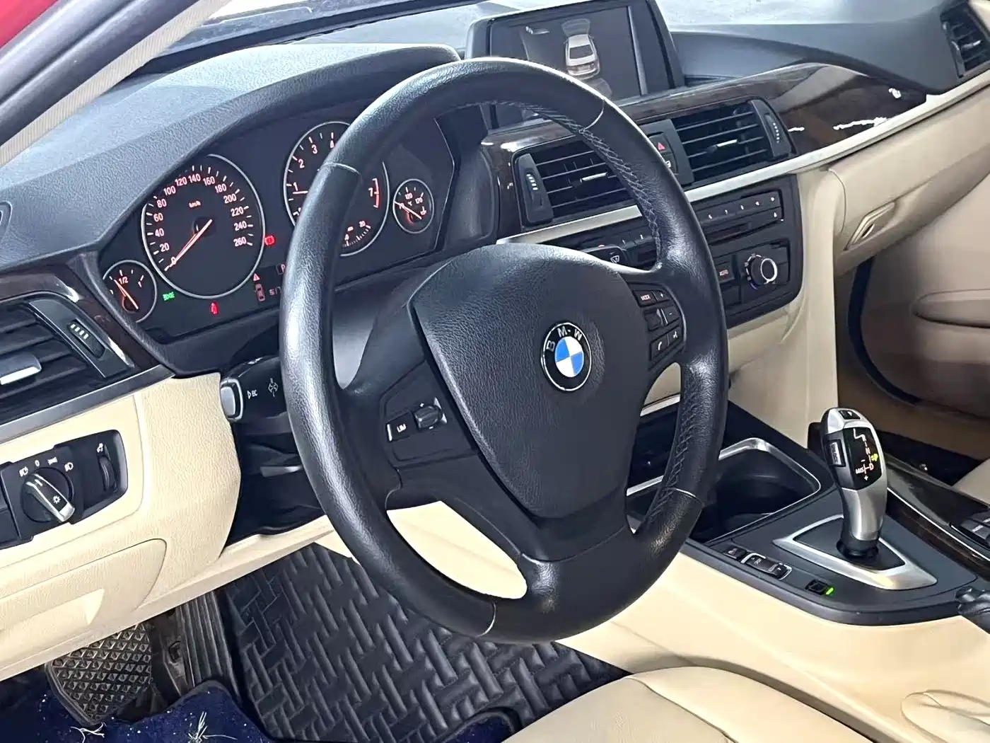 BMW 3 Series 2013 Facelift 320Li Style Design Package фото 4