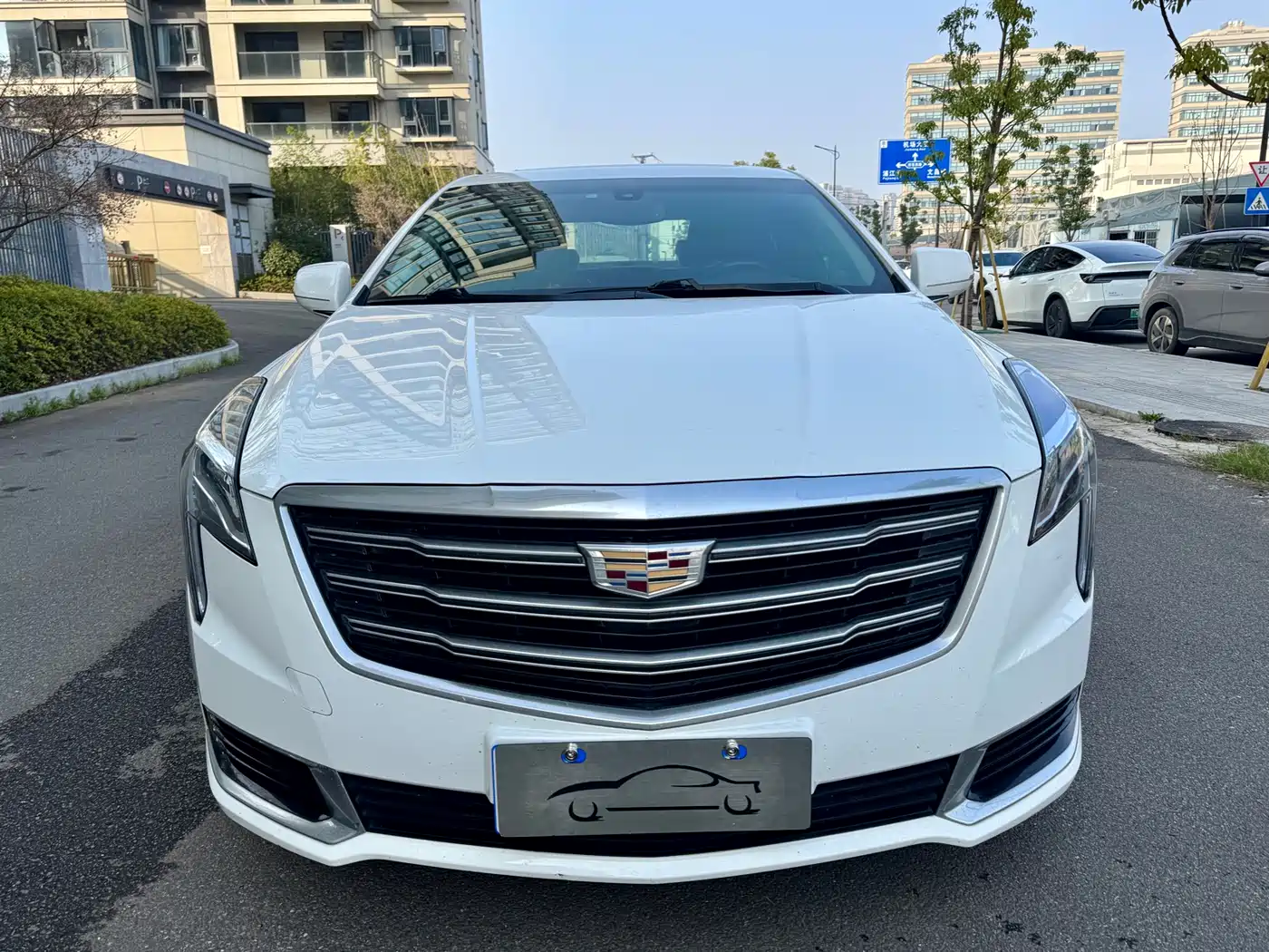 Cadillac XTS 2018 28T Technology фото 2
