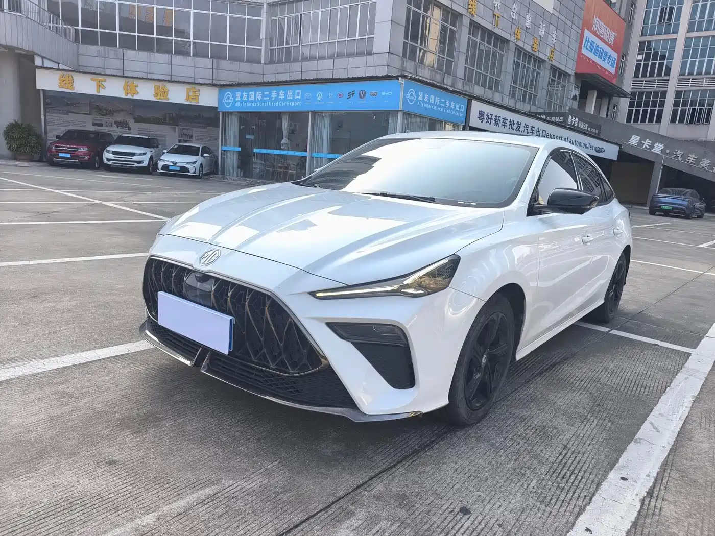 MG MG5 Scorpio 2022 2022 1.5T Trophy Sports Flagship