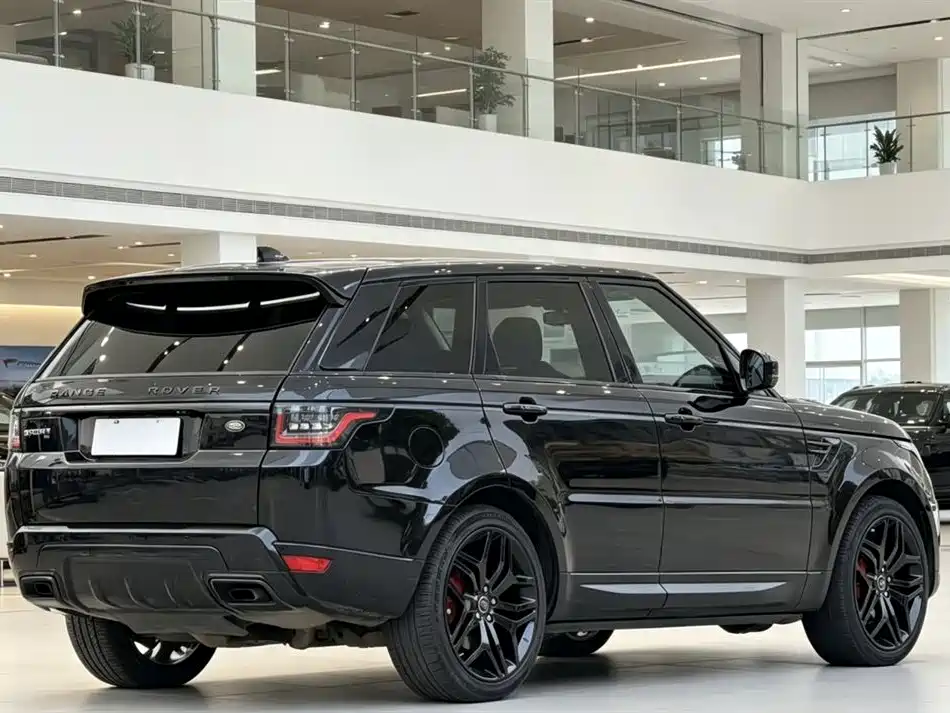Land Rover Range Rover Sport 2020 3.0 L6 HSE DYNAMIC фото 8