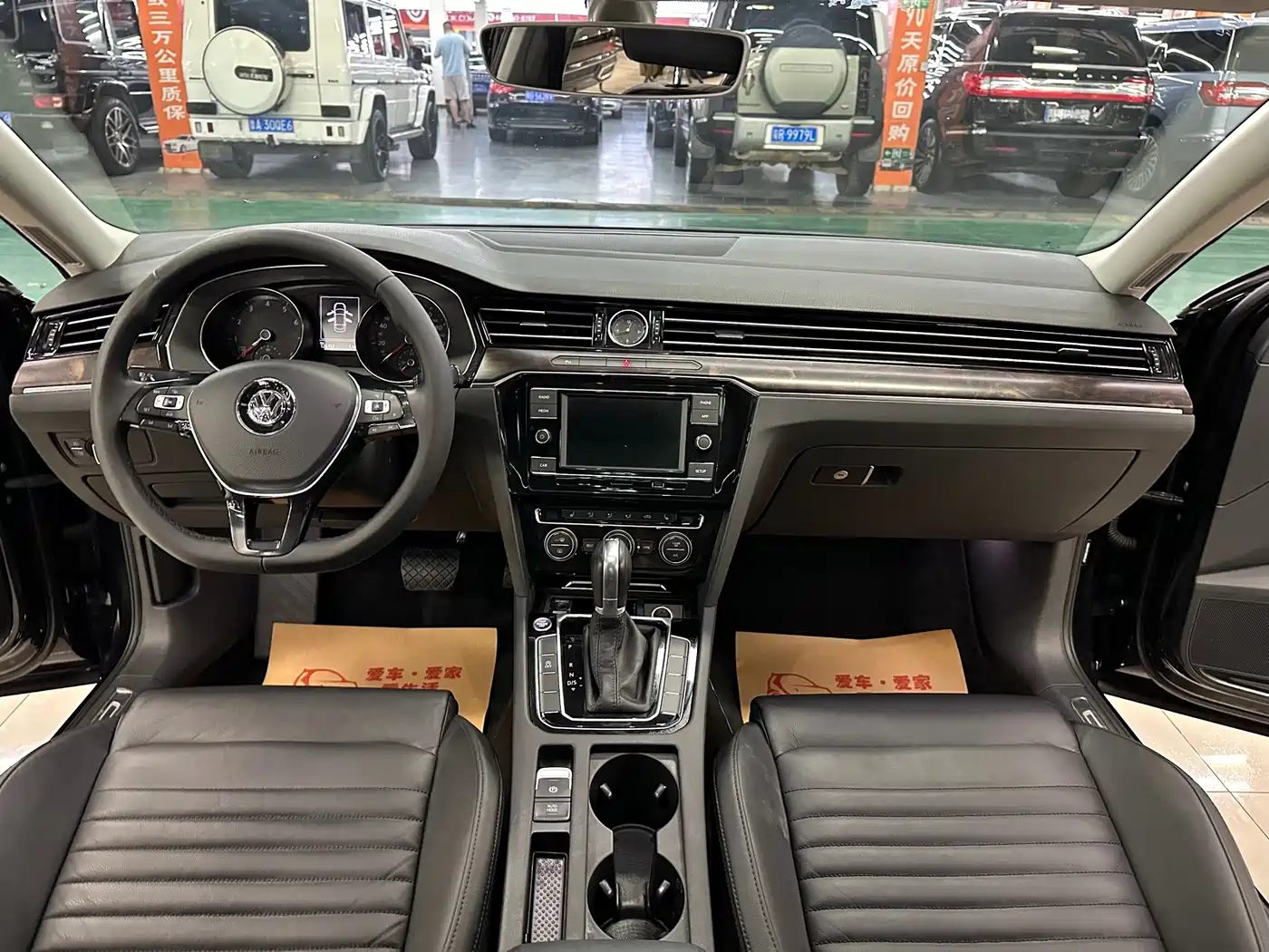 Volkswagen Magotan 2018 Facelift 330TSI DSG Luxury фото 10