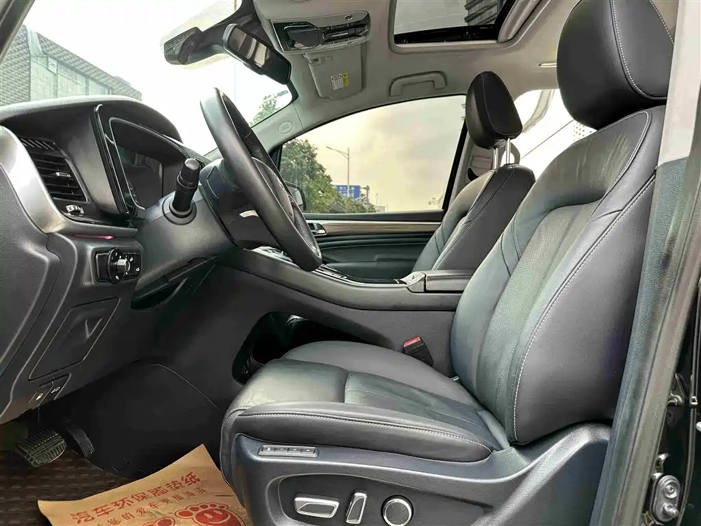 GAC Trumpchi Trumpchi M8 2021 Leading Show Series 390T Ultimate Edition фото 4