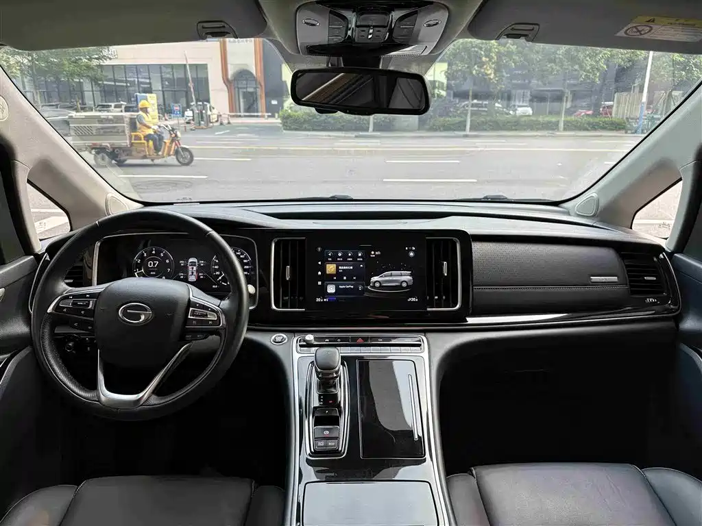 GAC Trumpchi Trumpchi M8 2021 Leading Show Series 390T Ultimate Edition фото 27