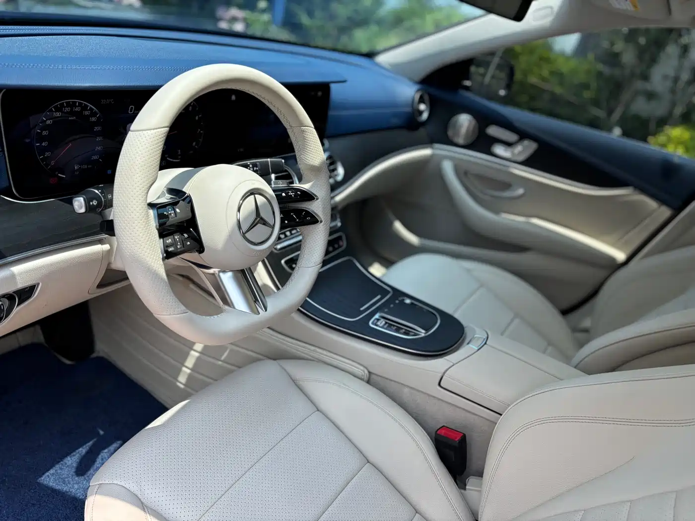 Mercedes-Benz E-Class 2022 E 300 L Sport Luxury фото 8
