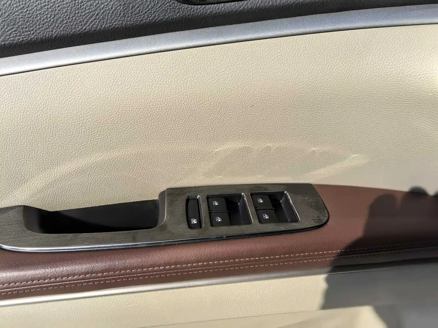 Buick GL8 2017 25S Comfort China V фото 23