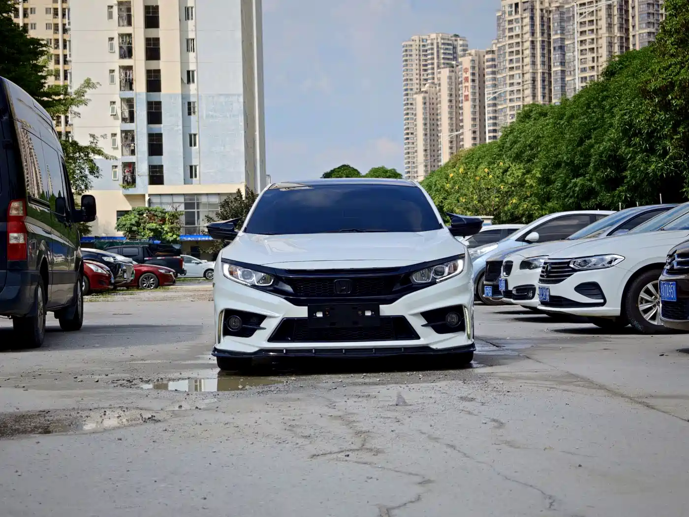 Фото 2 - Honda Civic