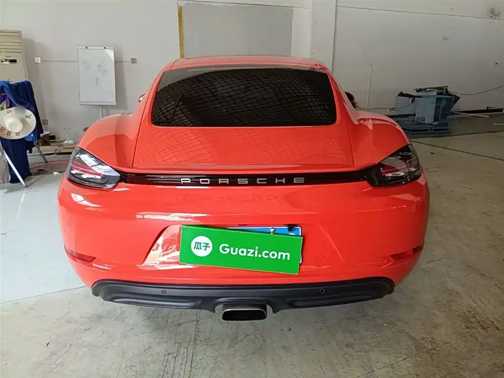 Porsche 718 2016 Cayman 2.0T фото 6