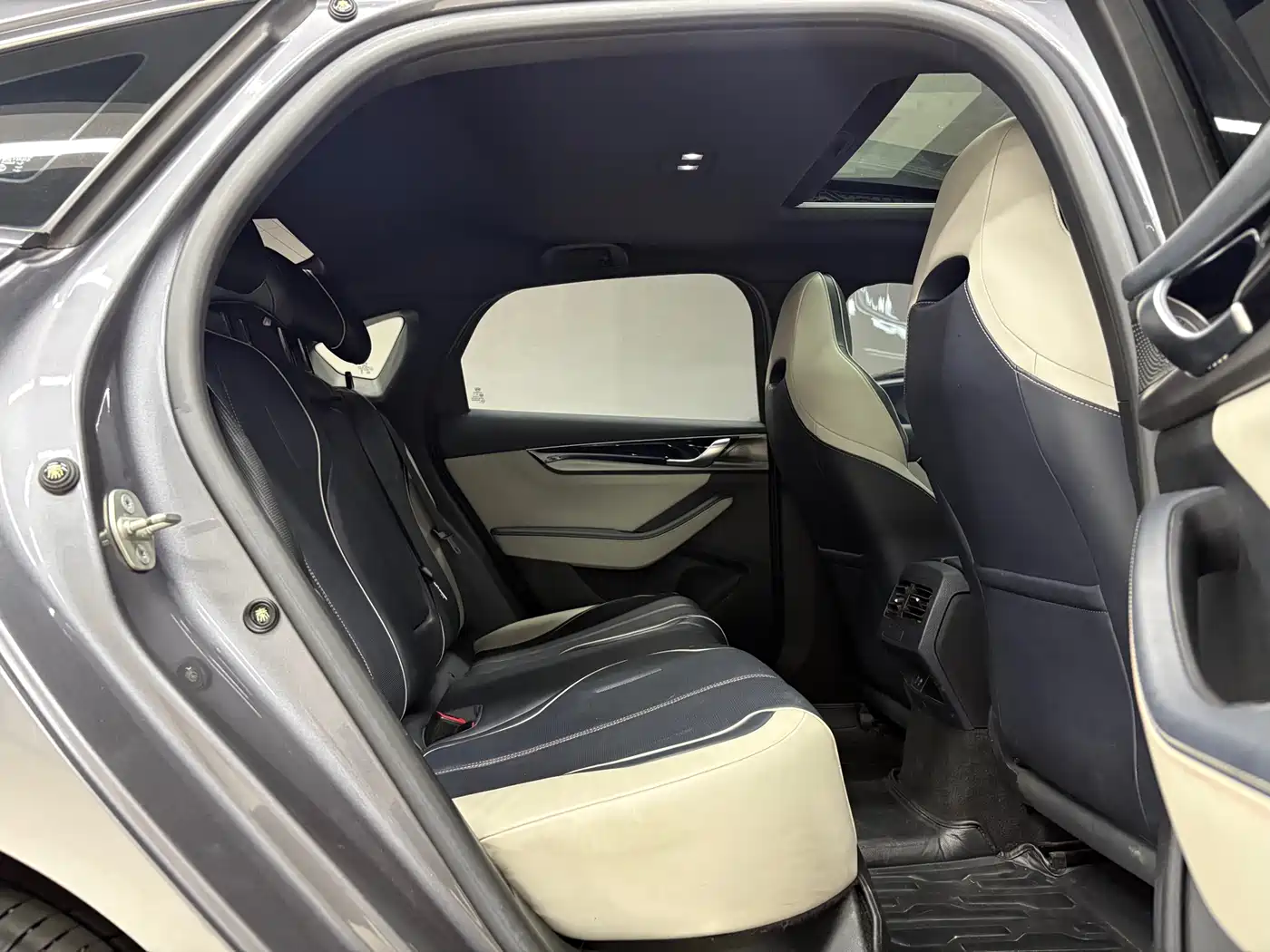 BYD Qin PLUS 2023 Champion Edition EV 420KM Advanced Type фото 7