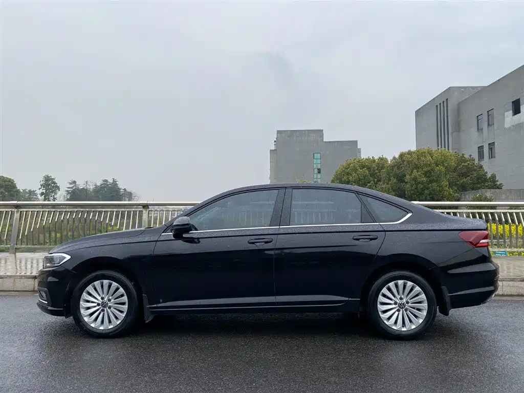 Volkswagen Lavida 2022 280TSI DSG Comfort Edition фото 2