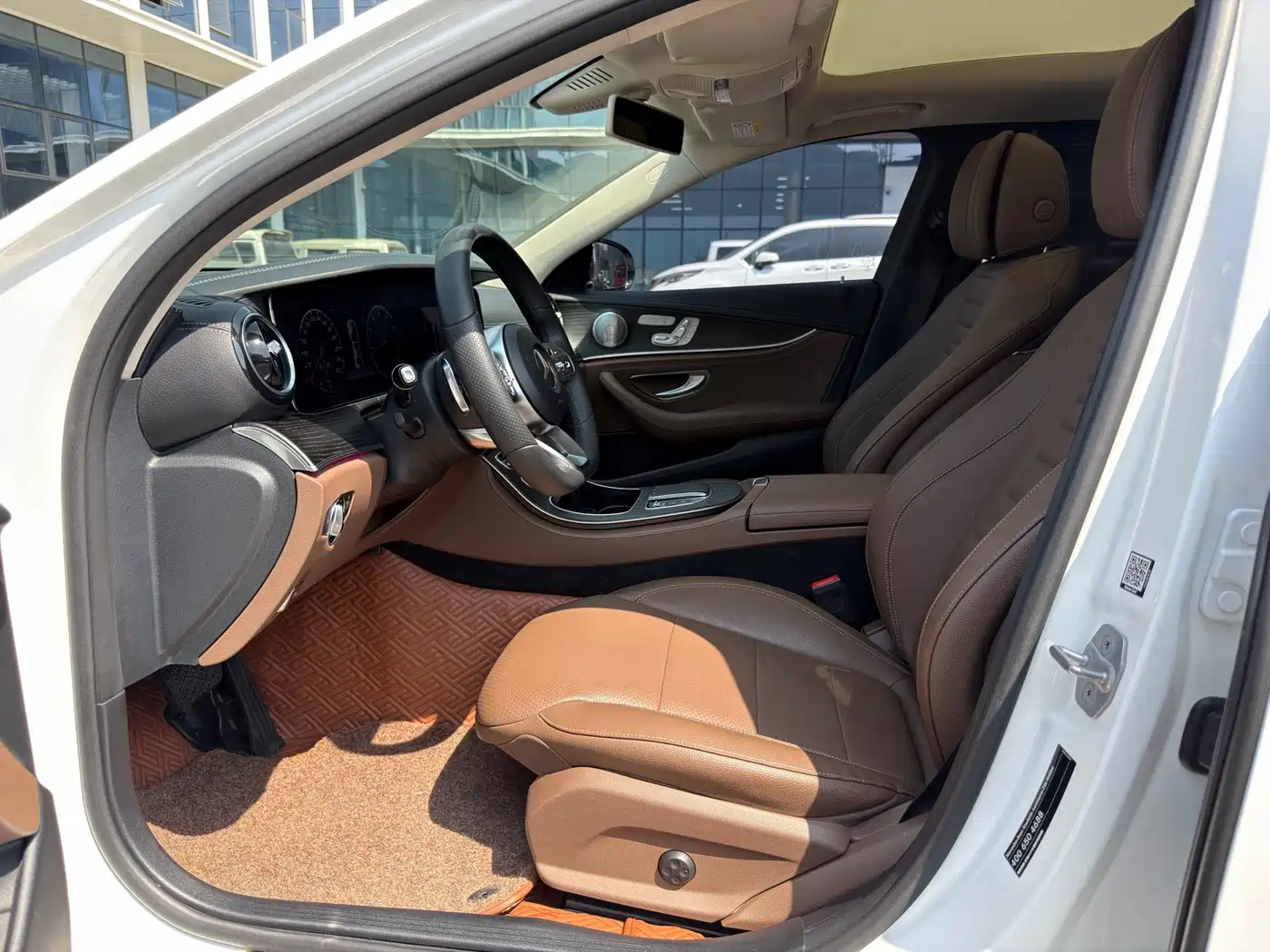 Mercedes-Benz E-Class 2019 Facelift E 300 L Sport Luxury фото 4