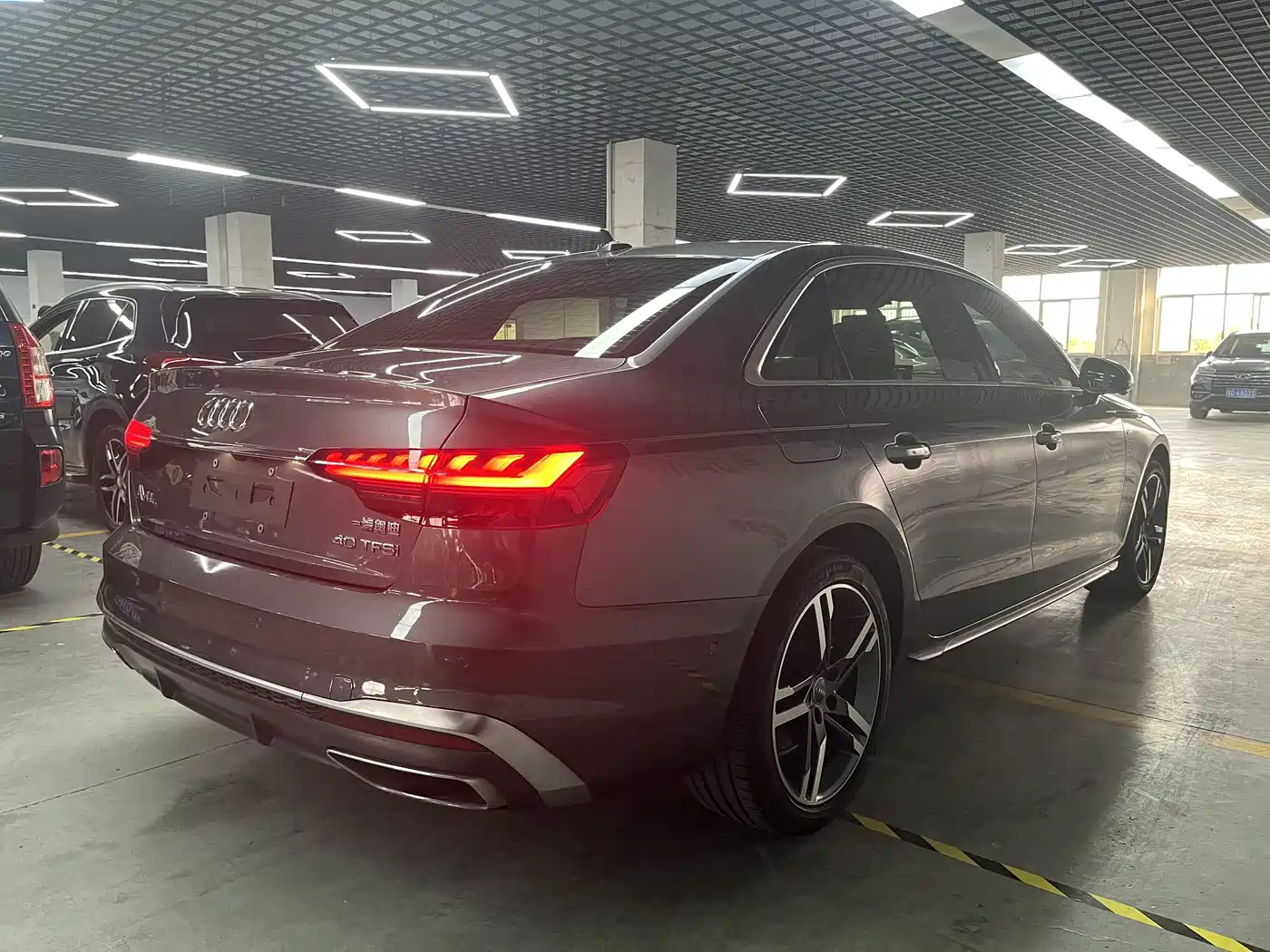 Audi A4L 2020 40 TFSI Luxury Dynamic фото 14