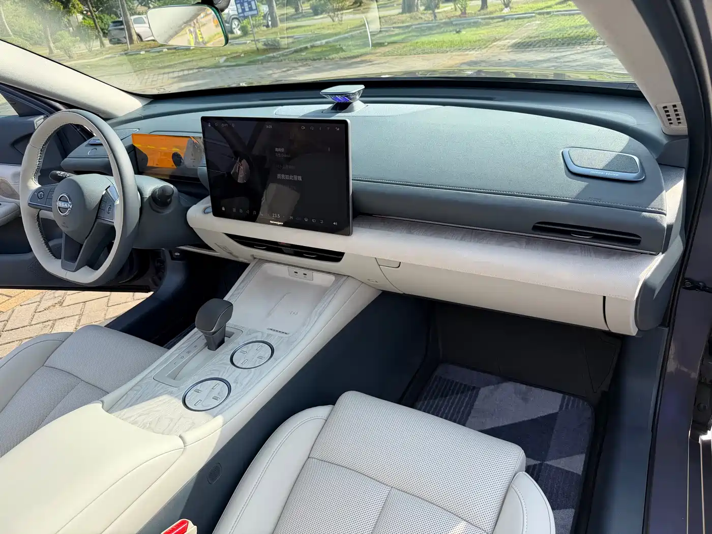 NISSAN TEANA