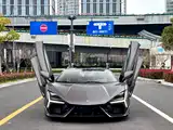 Фото 1 - Lamborghini Revuelto
