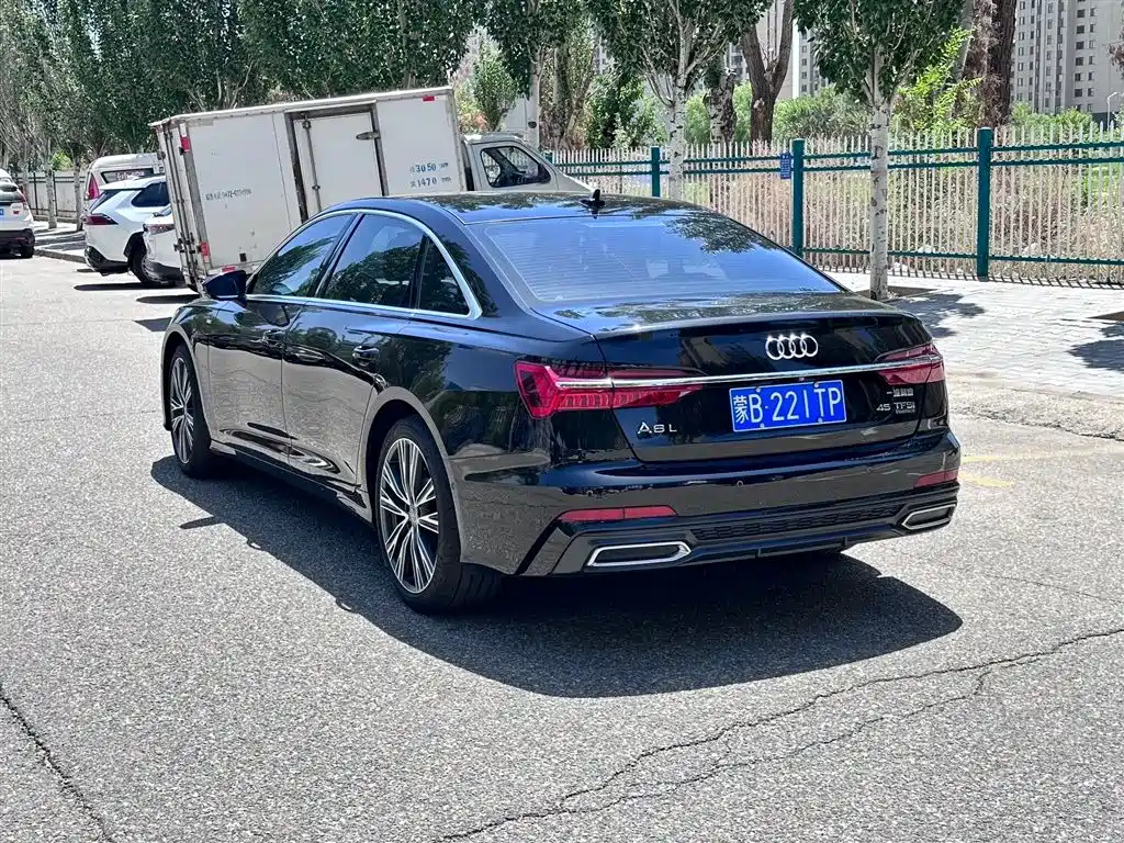 Audi A6L 2021 45 TFSI quattro Premium Sport фото 6