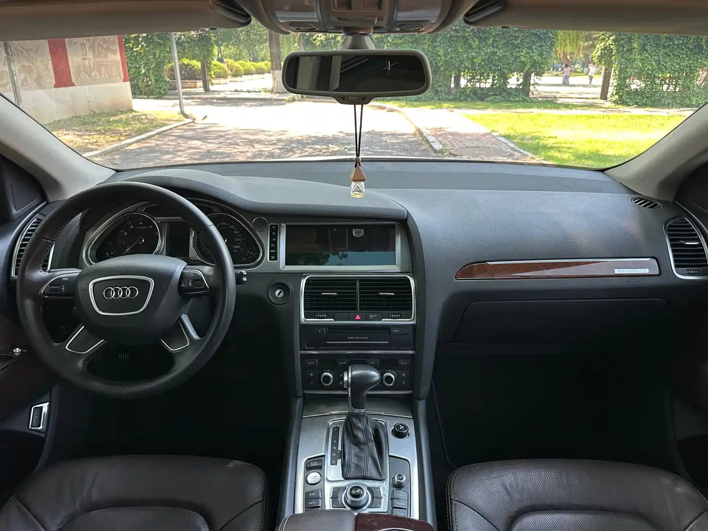 Audi Q7 2013 35 TFSI Comfort фото 33
