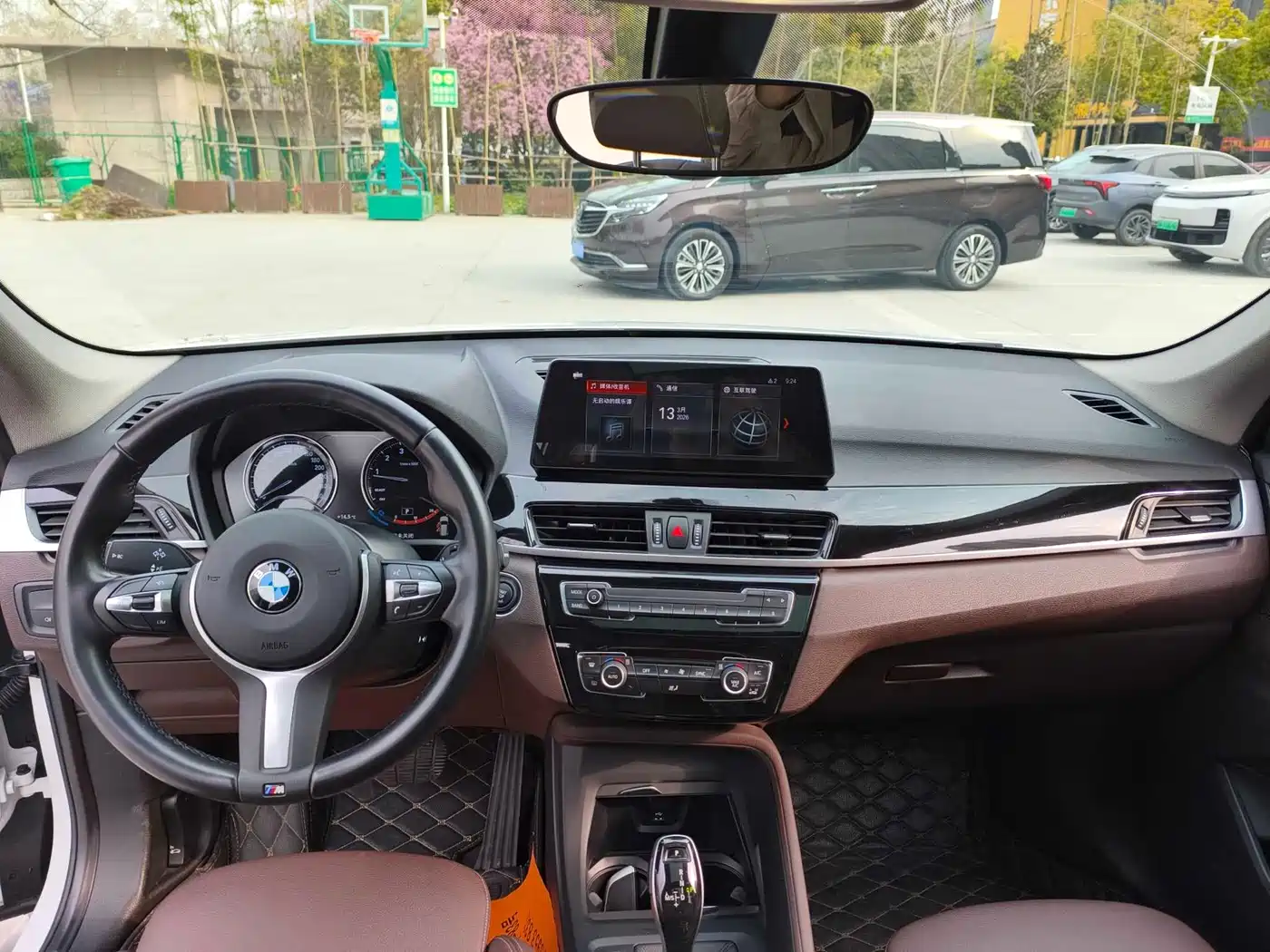BMW X1 2022 sDrive25Li Leading фото 6