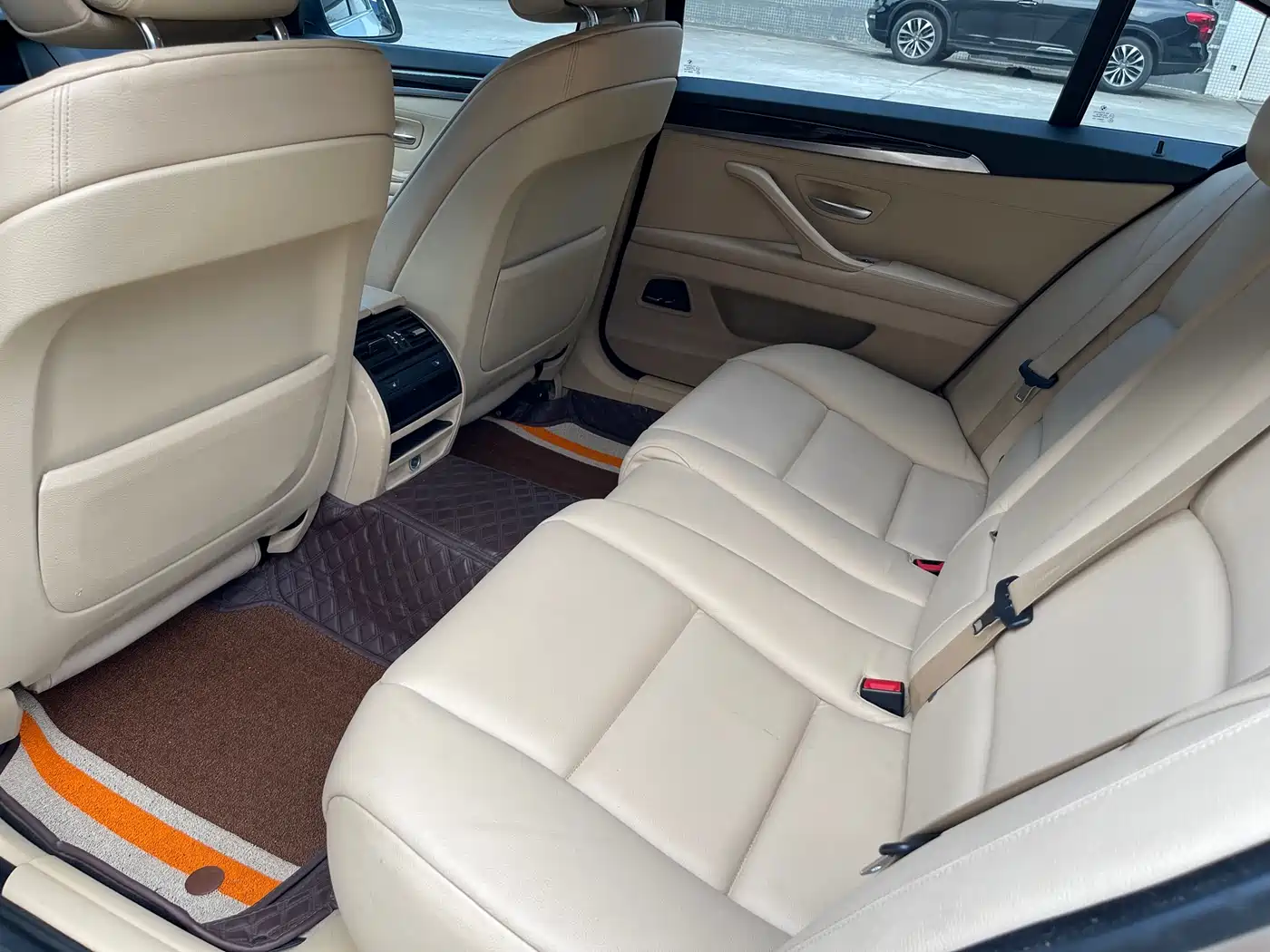 BMW 5 Series 2013 525Li Luxury фото 10