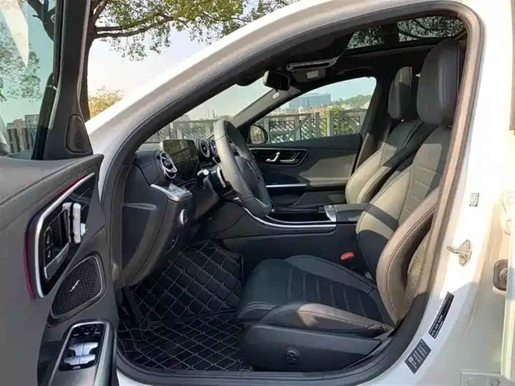 Mercedes-Benz C-Class 2022 Facelift C 260 L Sport фото 8