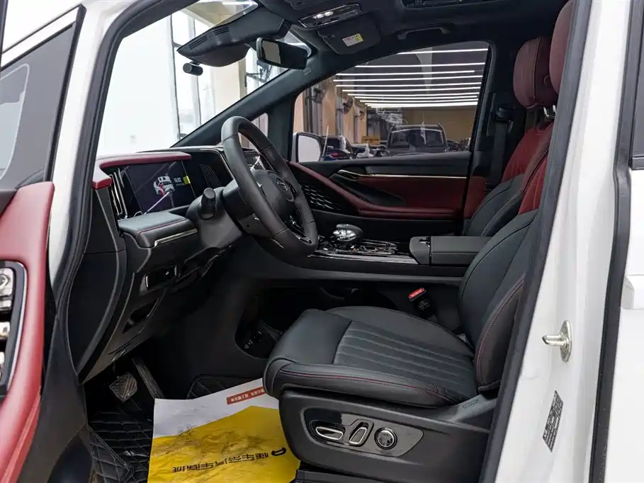 GAC Trumpchi Trumpchi M8 2024 Model Grandmaster Series 400T Pioneer Edition фото 22