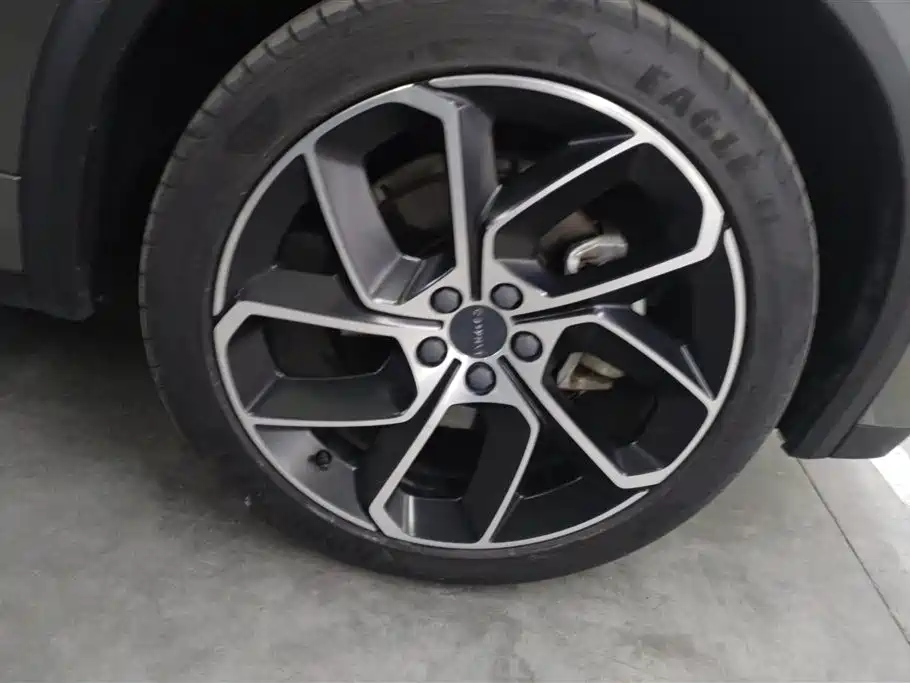 Lynk & Co 05 2020 2.0TD 2WD Shine Halo фото 6