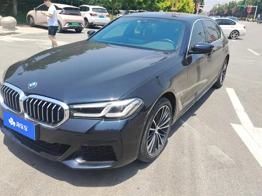BMW 5 Series 2023 Facelift 530Li Leading M Sport Package