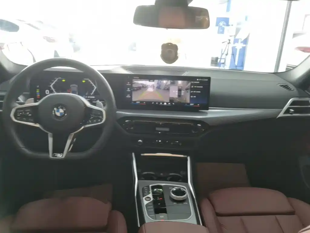 BMW 4 Series 2024 430i Gran Coupe M Sport Shadowline Package фото 10