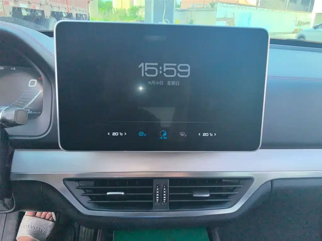 BYD Tang New Energy 2019 DM 2.0T AWD Intelligent Genesis Edition 7-seater China VI фото 10