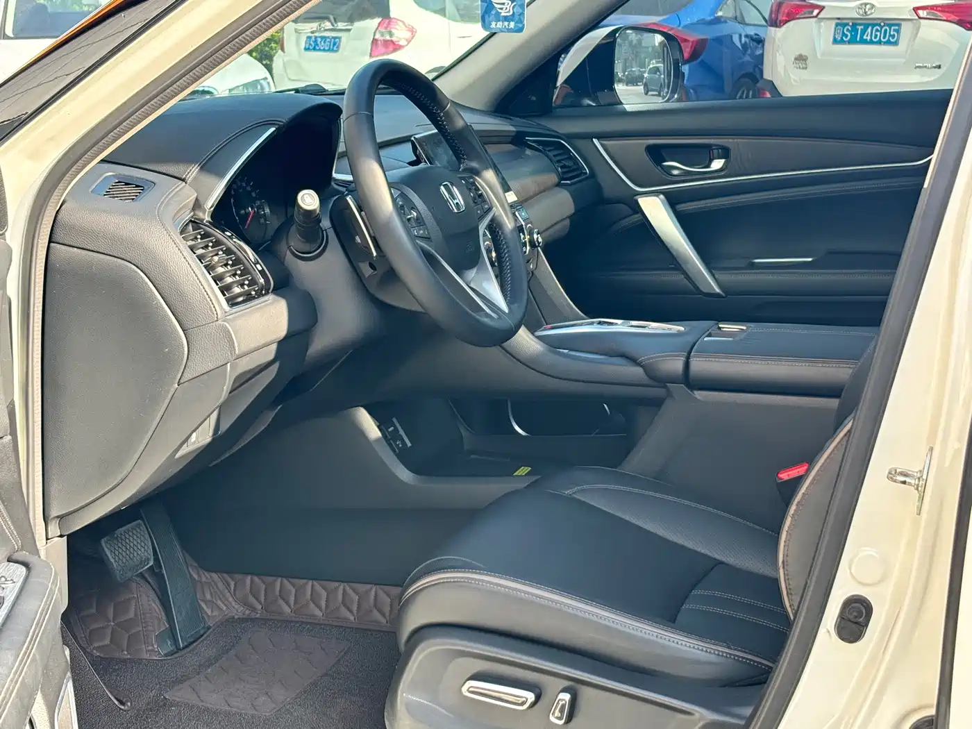 Honda Avancier 2020 370TURBO 4WD Premium Edition (Two-tone) фото 8