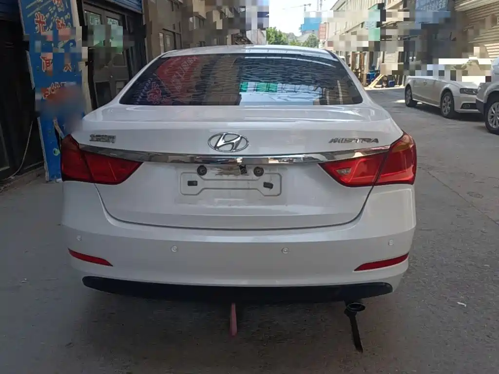 Hyundai Mistra 2014 1.8L Manual Comfort GL фото 6