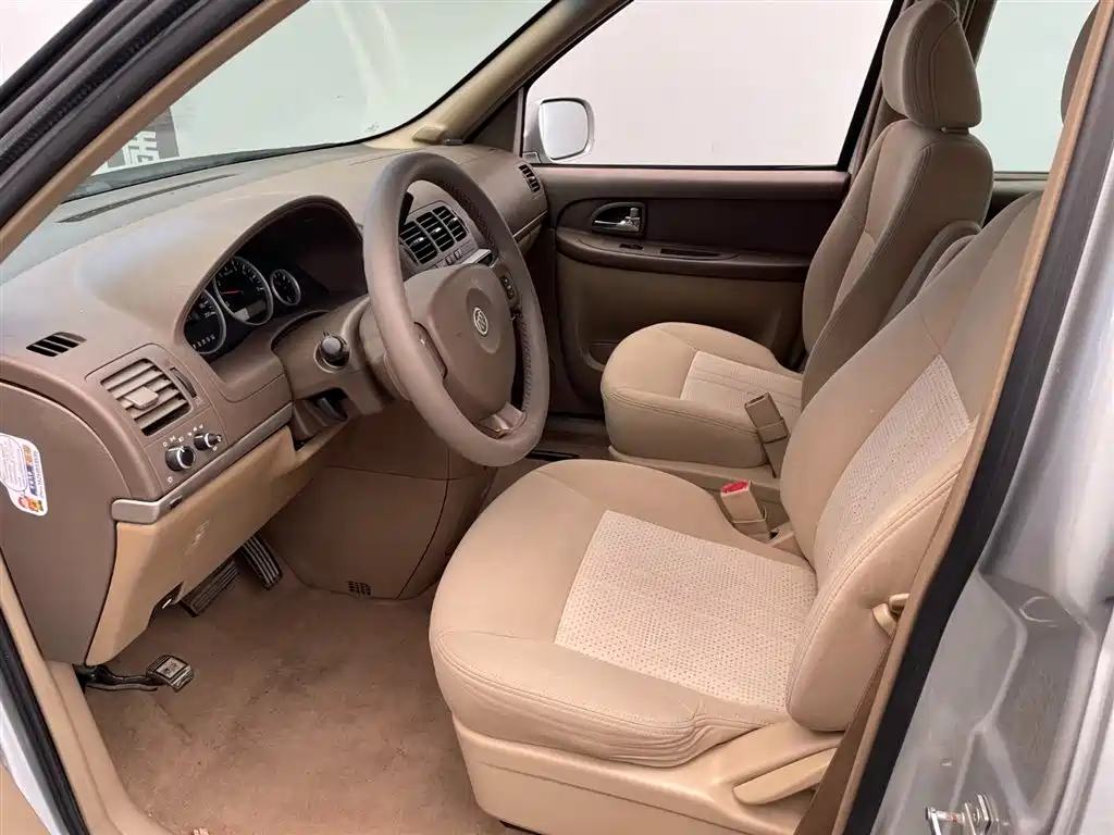 Buick GL8 2014 2.4L Classic Edition фото 6
