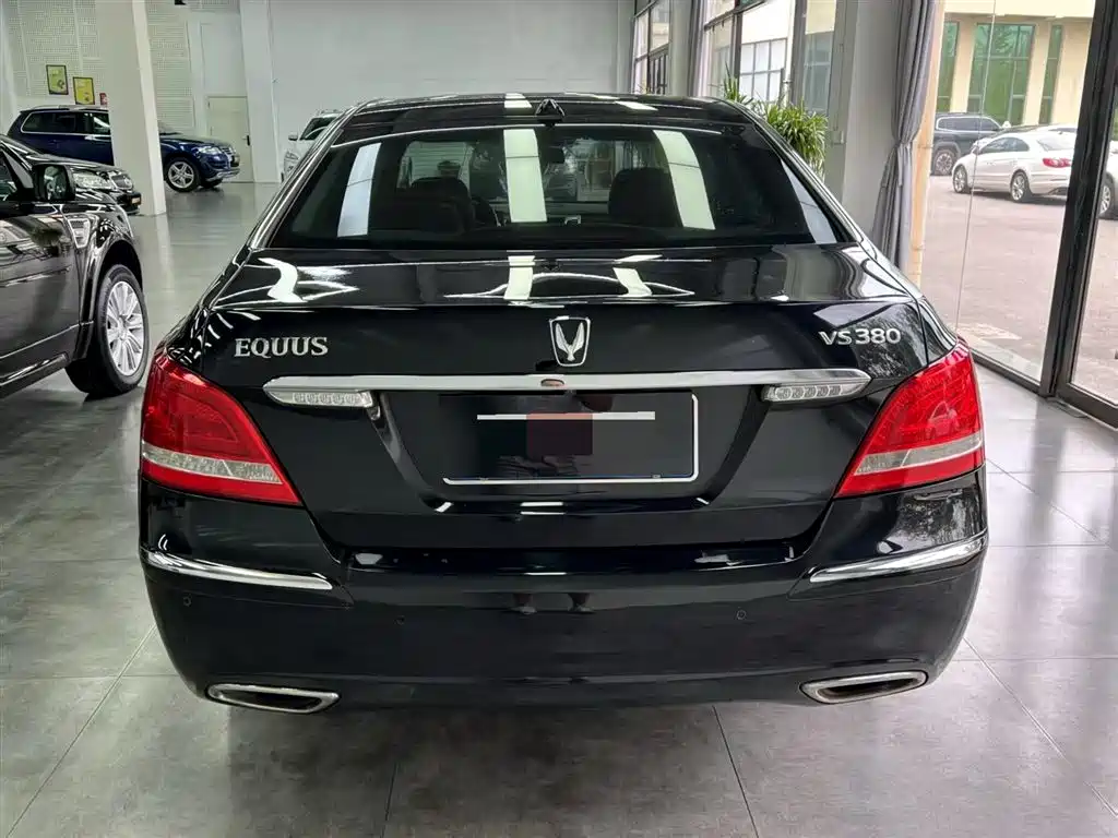 Hyundai Equus 2009 3.8 Luxury фото 4