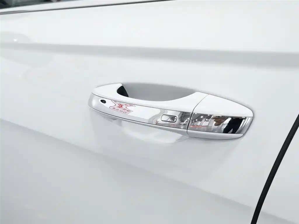 Volkswagen Lavida 2024 Model 300TSI DSG Starlight Full Comfort Edition фото 18