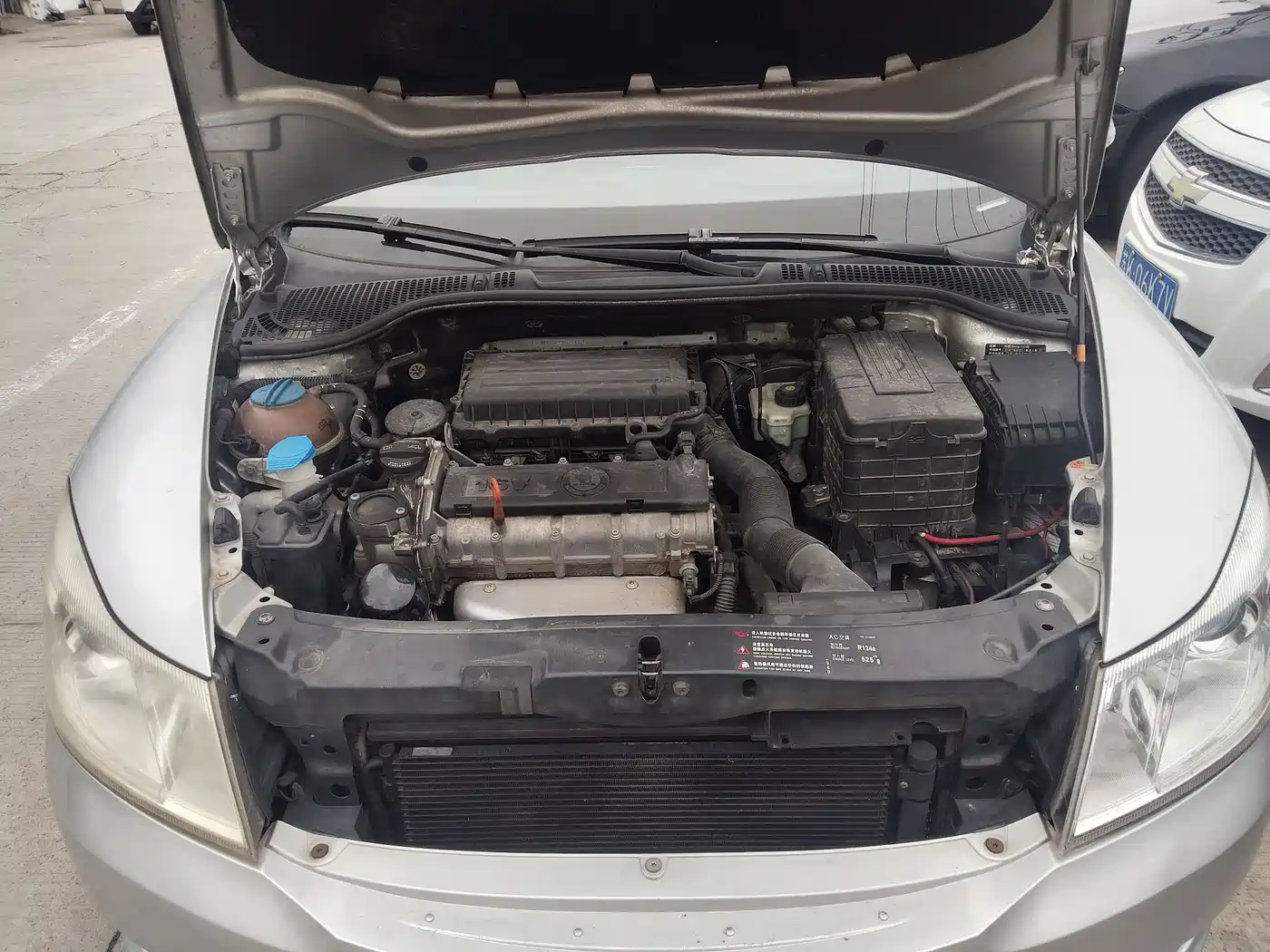 Škoda Octavia 2010 1.6L Auto Comfort фото 7
