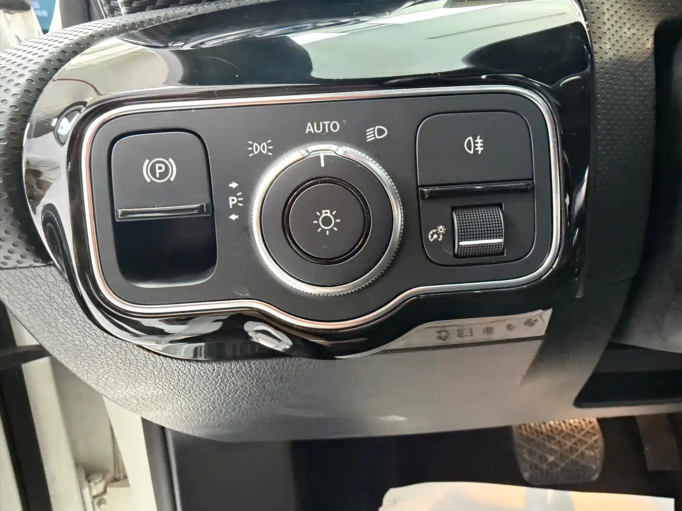 Mercedes-Benz A-Class 2020 Facelift A 200 L Sport Sedan Fashion фото 15