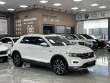Фото 3 - Volkswagen T-ROC