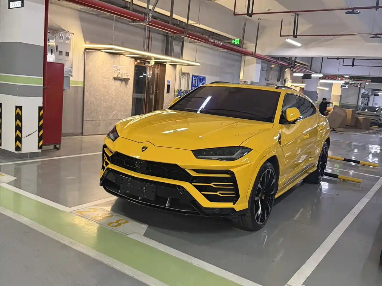 Lamborghini Urus 2018 4.0T V8